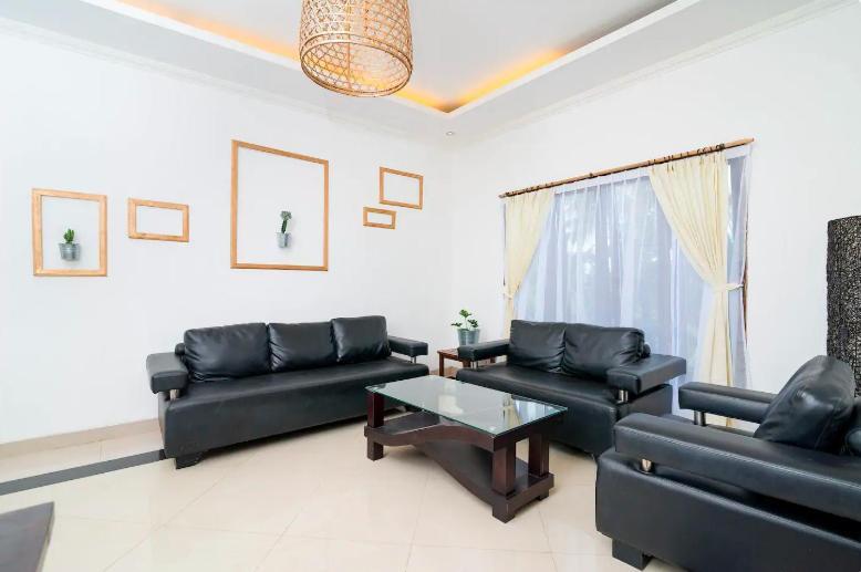 Riviera House Hotel Canggu Kültér fotó